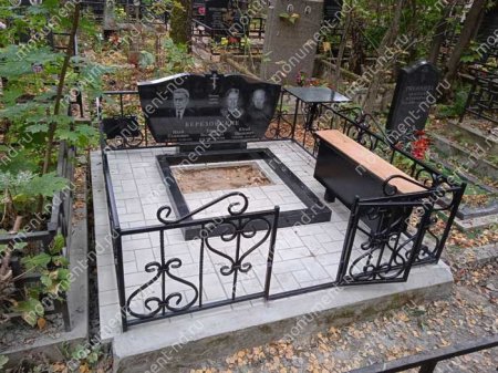 Лавочка с ящиком и столиком совмещённые на могилу Л-009 3